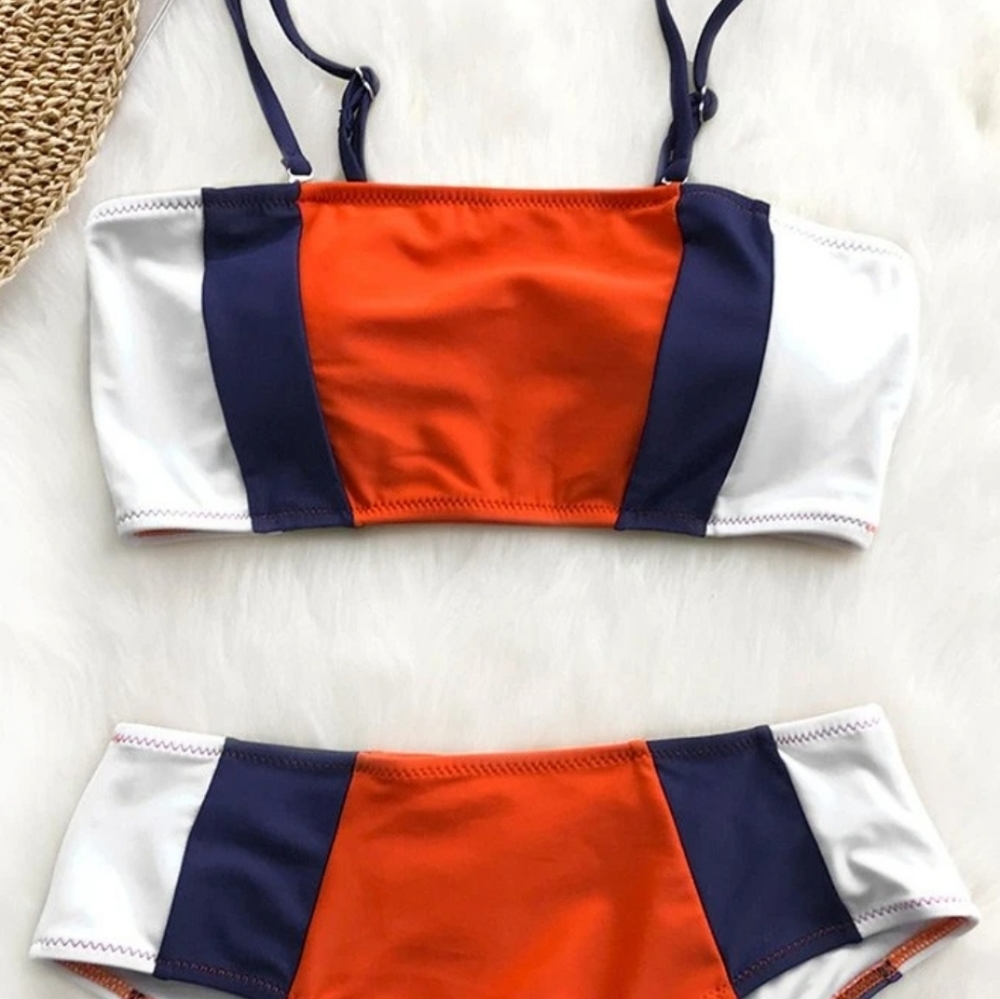 NWOT Tricolor Bandeau Bikini Top